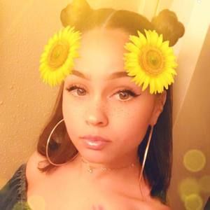 Meet your Posher, Whitlee